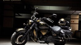 Hyosung Aquila 650 gets a dark theme and a matching helmet from Eimor Customs