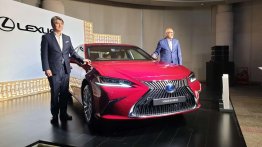 Lexus assembly in India begins with the ES - Price cut coming?