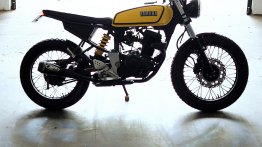 Enthusiast converts a Yamaha FZ into a Yamaha RX100