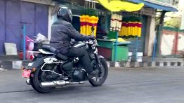 650cc Royal Enfield Cruiser Spied on City Streets [Video]