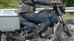 New Royal Enfield Himalayan Spied, Looks More Road-Focused