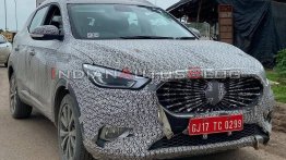 MG Astor (MG ZS Petrol) Spied Again, New Front Grille, Taillamps Revealed