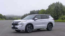 2023 Mitsubishi Outlander PHEV Breaks Cover