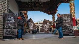 25 Riders on Honda CB350 Bikes Leave For 6-day Adventure in Ladakh