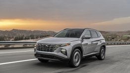 Hyundai Tucson Plug-in Hybrid & Elantra Win 2022 Sobre Ruedas Awards