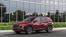 Hyundai Santa Fe and Tucson Awarded 2023 Best Cars for Families