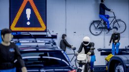 Daimler Testing Latest Safety Assistance Systems For Trucks