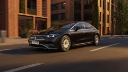 Mercedes-Benz EQS Updated with 926 km Range, Steer-by-Wire Tech