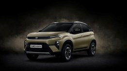 Tata Nexon Pure+ PS Launched at ₹9.59 Lakh with Panoramic Sunroof