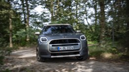 New MINI Countryman C: Efficient Drive, Expressive Design