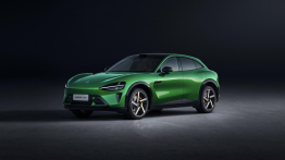 Xiaomi YU7 EV SUV Unveiled with Up to 681 BHP and 835 km Range