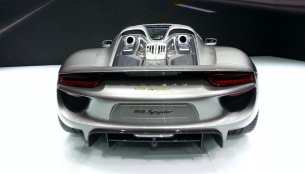 Porsche 918 Spyder sold out - IAB Report