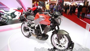 Auto Expo Live - Hyosung RT125 D, GD 250N showcased