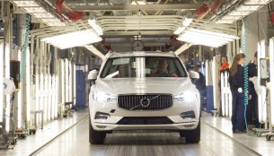 2017 Volvo XC60 global production commences, Indian launch in late-2017