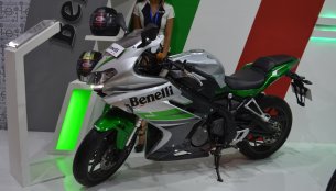 Benelli 302R & Benelli TNT 600i - Nepal Live