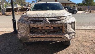2018 Mitsubishi Triton (facelift) spied up close in Australia