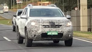 Second-gen Renault Duster spied testing in Brazil