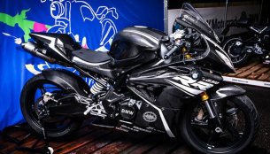 Full-faired BMW G310 RR Concept showcased in Japan; looks menacing