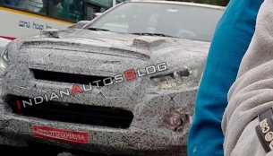 2019 Isuzu D-Max V-Cross (facelift) spied in India for the first time