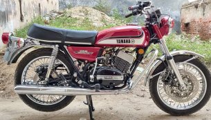 Modified Yamaha RD350 with dual disc brakes & the Suzuki Intruder's ABS