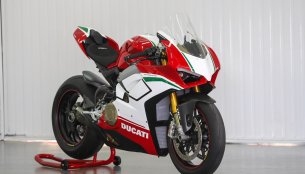First Ducati Panigale V4 Speciale delivered in India; costs INR 51.81 lakh