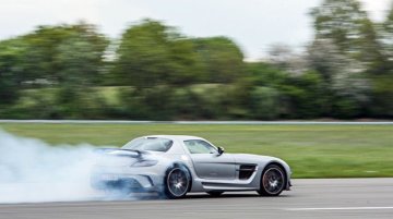 Report - Mercedes to bid farewell to the SLS AMG next week with a 'Final Edition'