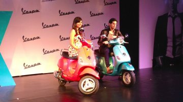 Vespa VX 125 launched at Rs. 71,380 [Image & Video Update]