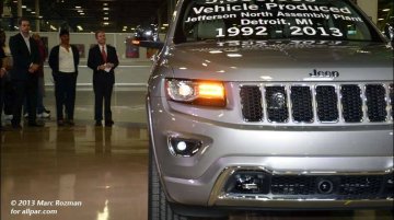 USA - The Jeep Grand Cherokee's factory employees celebrate the rollout of the 5 millionth vehicle