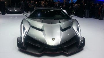 Report - Lamborghini to build Veneno Roadster