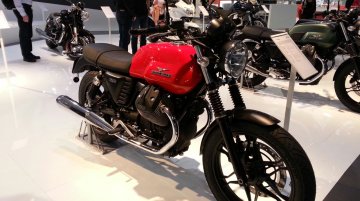 EICMA Live - 2014 Moto Guzzi V7 Stone, Special and Racer unveiled