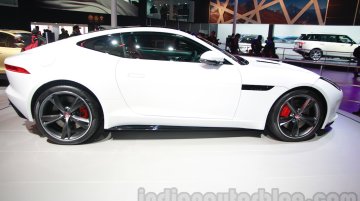 Report - Jaguar F-Type to get a manual transmission from 2015