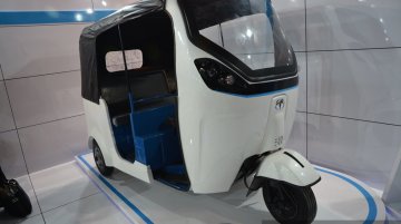 Auto Expo Live - Terra Motors unveils A4000i e-scooter and T4 e-rickshaw