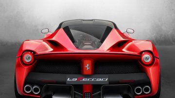 Report - Ferrari plans two derivatives on the LaFerrari for 2015