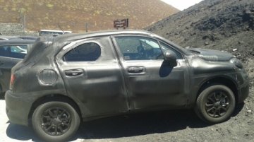 Spied - Not-for-India Fiat 500X mini SUV snapped inside-out