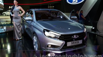 IAB Retrospect - Honda Mobilio, Mahindra Centuro Rockstar, 2015 Ford Ka, Skoda Fabia, Moscow Motor Show