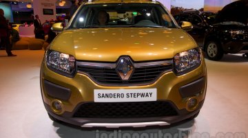 Moscow Live - Renault Sandero, Stepway faux crossover