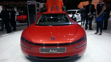 Report - VW plots a four-seat version of the 111 km/l XL1