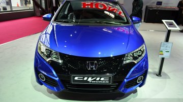 2015 Honda Civic Tourer facelift at the 2014 Paris Motor Show