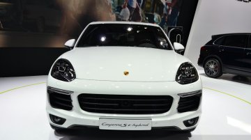 2015 Porsche Cayenne S E-Hybrid at the 2014 Paris Motor Show