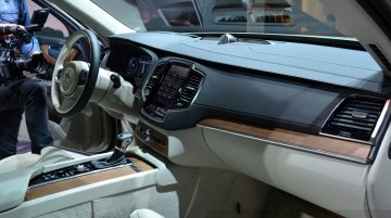 2015 Volvo XC90 at the Paris Motor Show 2014