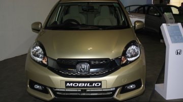 Nepal Live - Honda Mobilio and Mobilio RS petrol