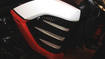 Mahindra Mojo at the 2014 Nepal Auto Show