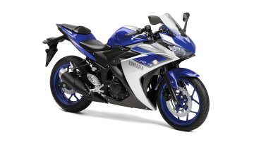 IAB Report - India-bound 2015 Yamaha YZF-R3 (KTM RC390 rival) revealed