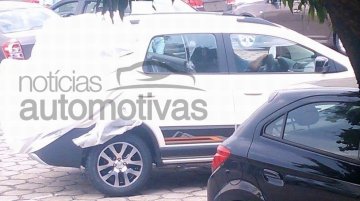 Spied - Chevrolet Spin Activ with crossover styling