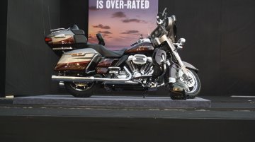 IAB Retrospect - Harley Davidson CVO Limited & Street Glide Special, 2015 BMW X5 M, X6 M, Mercedes S Class Pullman, Peugeot Exalt