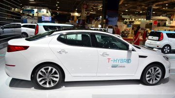 Kia Optima T-Hybrid at the 2014 Paris Motor Show