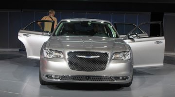 LA Live - 2015 Chrysler 300