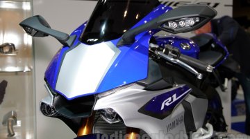 EICMA 2014 Live - 2015 Yamaha YZF-R1