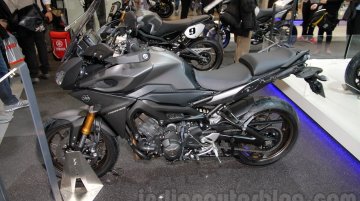 EICMA 2014 Live - Yamaha MT-09 Tracer a.k.a. Yamaha FJ-09