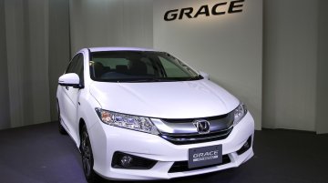 Honda Grace Hybrid
